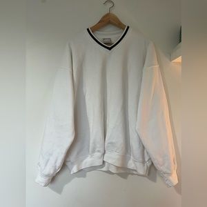 TNA V-NECK WHITE CREWNECK